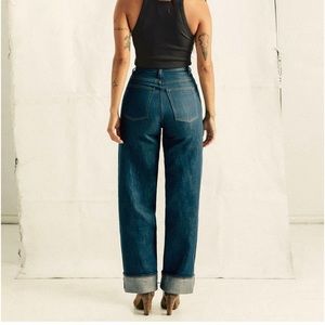 Imogene + Willie Catherine Jean Sz 25 Crop Inseam
